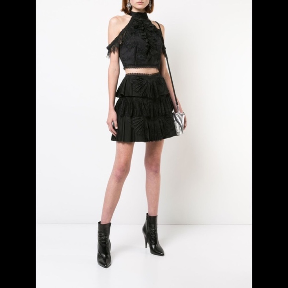 NWT Alice + Olivia Iggy Pleated Lace Mini Skirt